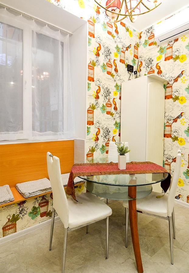 Apartments Leopolli Near Opera House